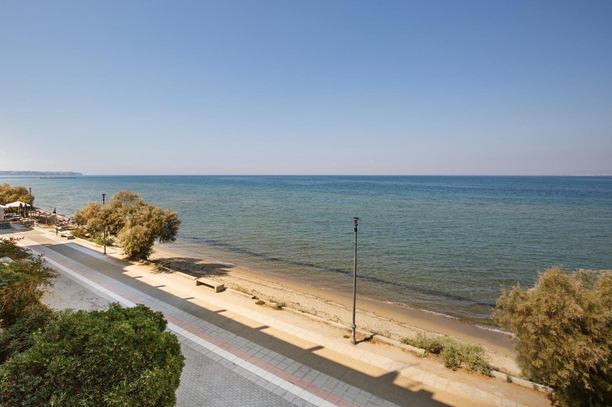Metaxa Seafront Apartment Peraía Exteriér fotografie